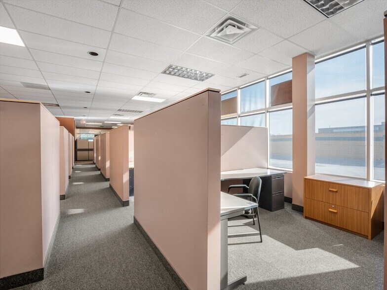 More Photos Of 3200 Deziel Dr, Windsor Unknown For Lease