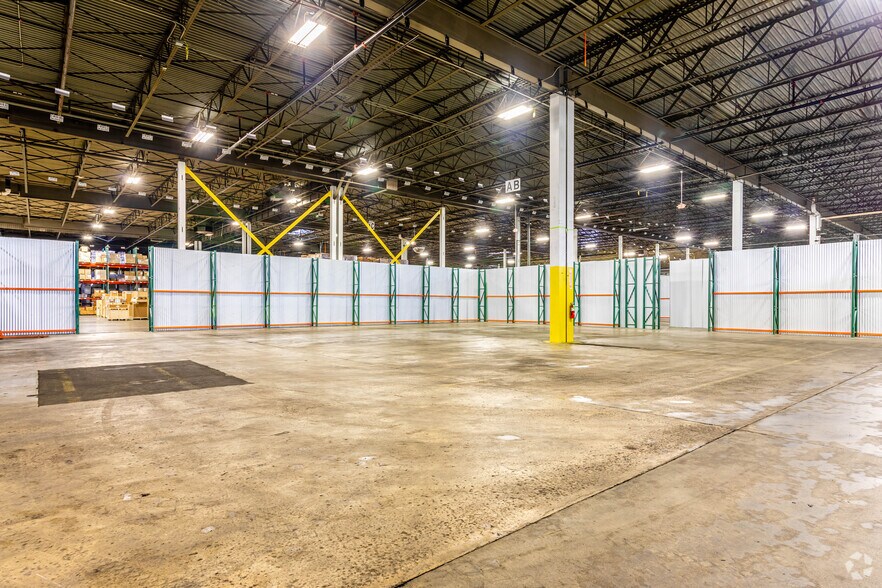 More Photos Of 3001 Woodbridge Ave, Edison Warehouse For Lease
