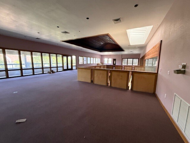 More Photos Of 5736 S Texas Ave, Orlando Office For Lease