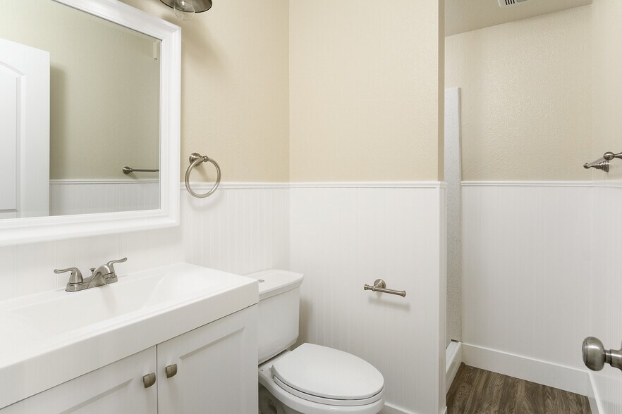 More Photos Of 447 W 7th St, Chico Apartments For Sale