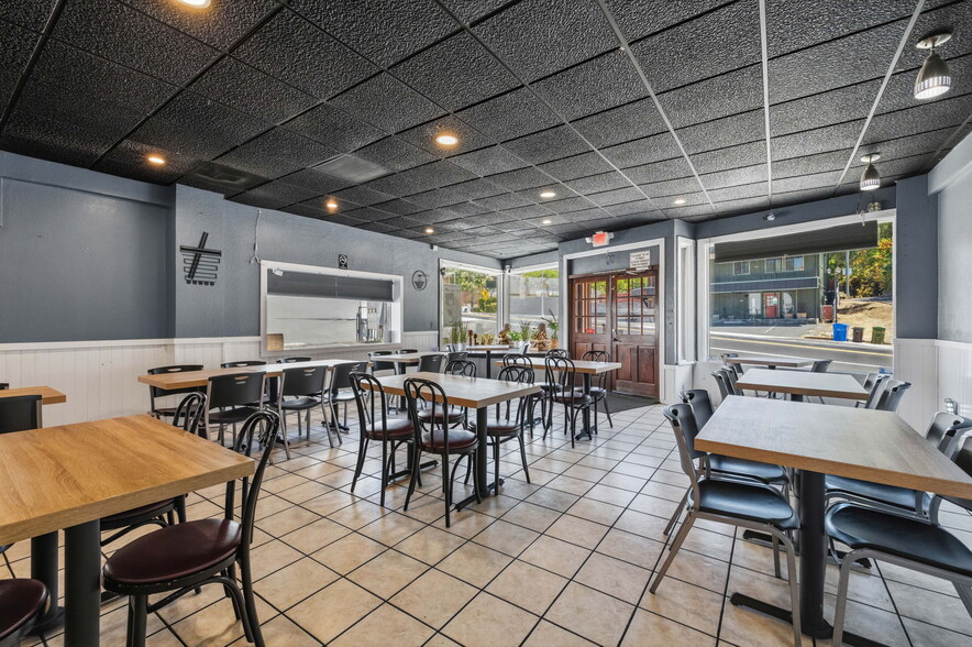 More Photos Of 64 W Stockton St, Sonora Restaurant For Sale