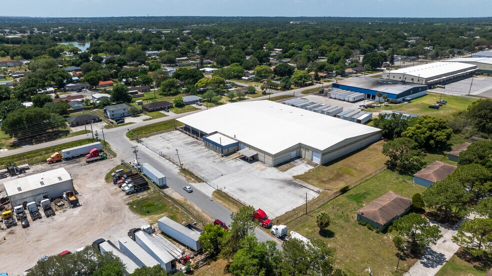 More Photos Of 2715 Crystal Lake Acres Dr, Lakeland Warehouse For Sale