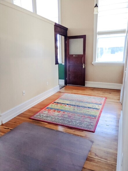 More Photos Of 100 SW Main St, Vidalia Office For Sale