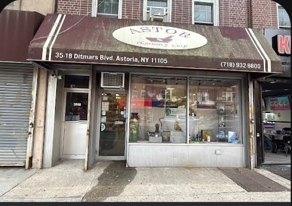 Primary Photo Of 3518 Ditmars Blvd, Astoria Storefront Retail Residential For Lease