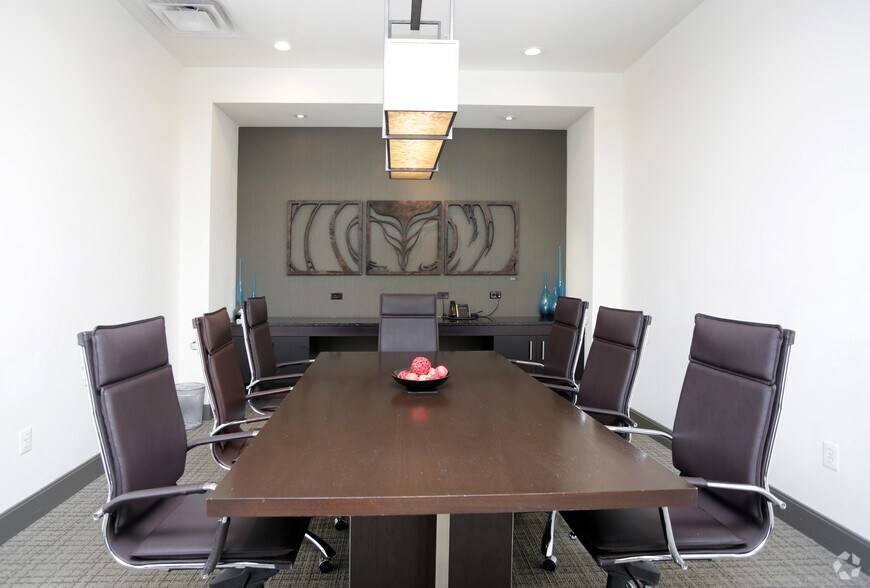 More Photos Of 1201 W Mt. Royal Ave, Baltimore Apartments For Lease