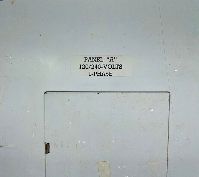 More Photos Of 1120-1140 NW 54th St, Fort Lauderdale Warehouse For Lease