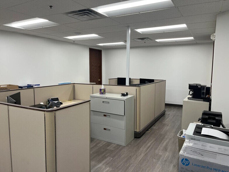 More Photos Of 12900 Hall Rd, Sterling Heights Office For Lease