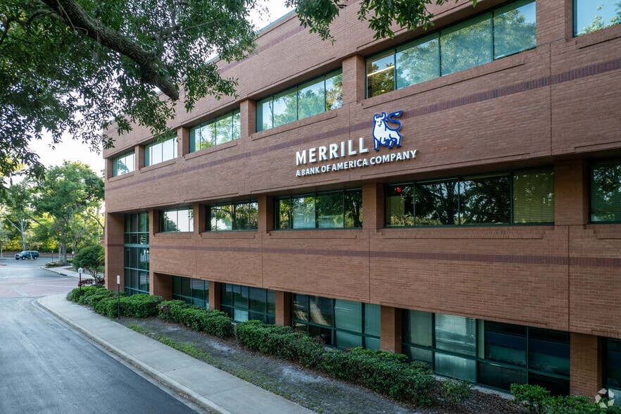 More Photos Of 250 International Pky, Lake Mary Office For Lease