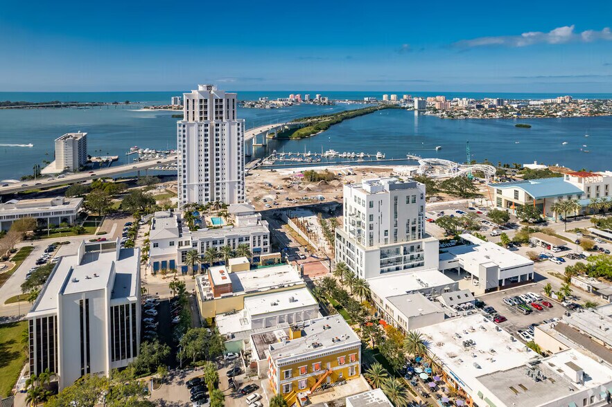 More Photos Of 2035 Alpine Rd, Clearwater Apartments For Sale