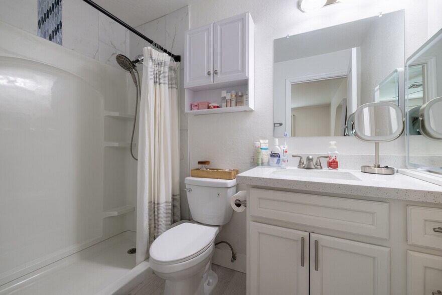 More Photos Of 2301 N 27th St, Phoenix Multifamily For Sale