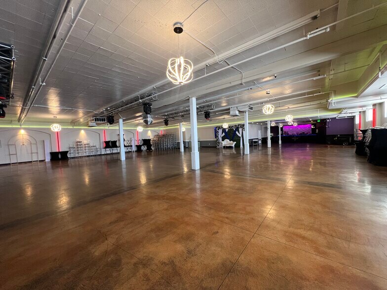 More Photos Of 3181 W Alameda Ave, Denver General Retail For Sale