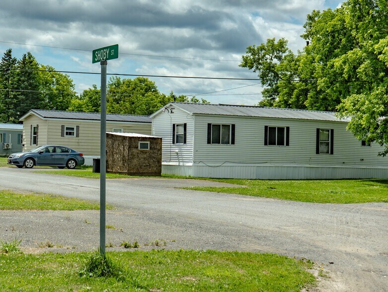 More Photos Of 50 Davis St, Presque Isle Manufactured Housing Mobile Home Park For Sale