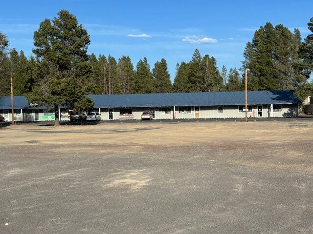 More Photos Of 51450-51456 The Dalles-California Hwy, La Pine General Retail For Sale