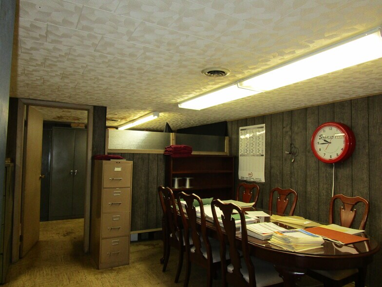 More Photos Of 4393 River St, Scio Warehouse For Lease