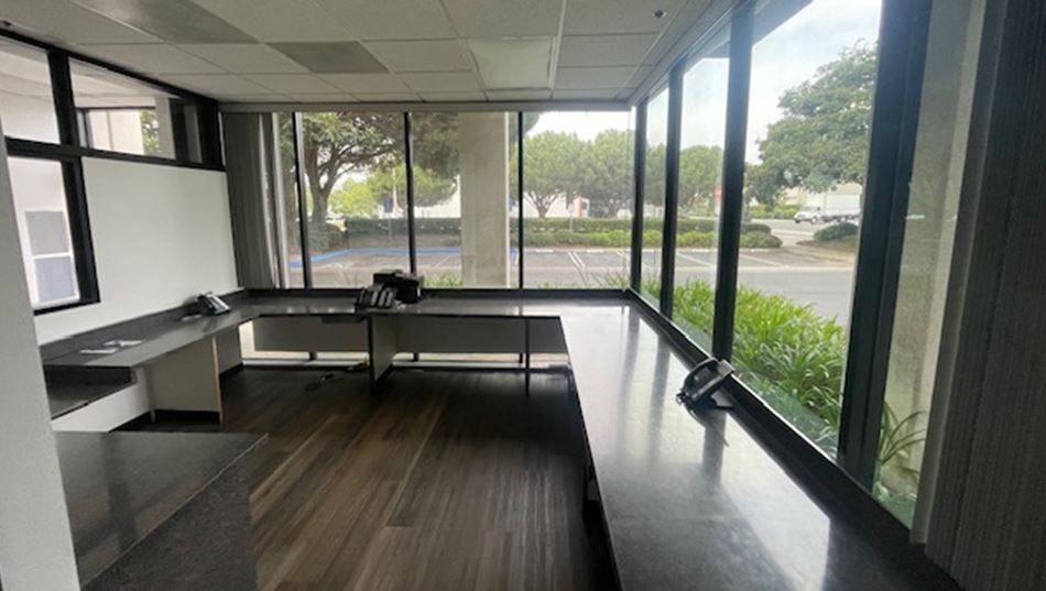 More Photos Of 1200 Stellar Dr, Oxnard Warehouse For Lease