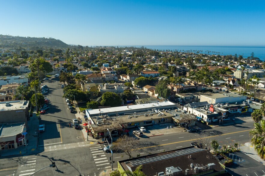 More Photos Of 623-627 Pearl St, La Jolla Unknown For Lease