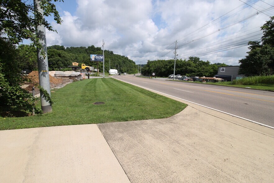 More Photos Of 6133 Kingsport Hwy, Johnson City Self Storage For Sale