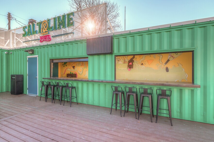 More Photos Of 1121 S Elgin Ave, Tulsa Sports And Entertainment For Lease