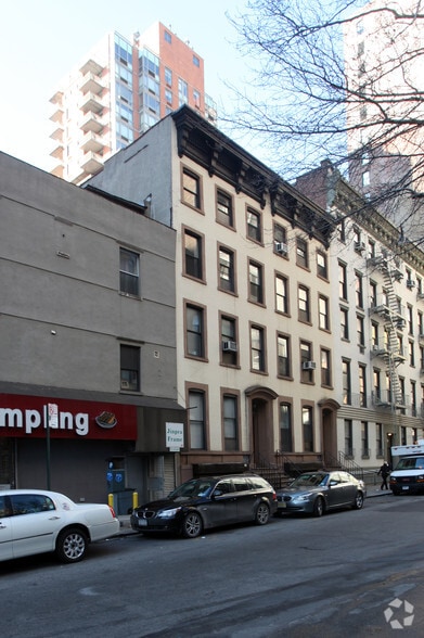 Primary Photo Of 132-134 E 24th St, New York Apartments For Sale