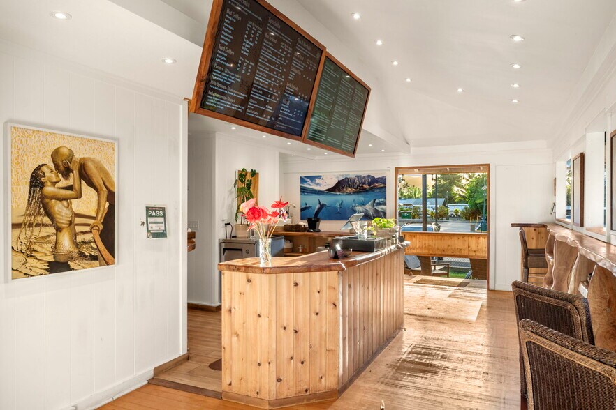 More Photos Of 5-5080 Kuhio Hwy, Hanalei Storefront Retail Office For Sale