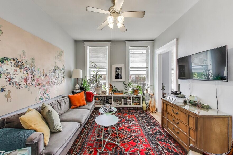 More Photos Of 2916 W 25th Pl, Chicago Multifamily For Sale