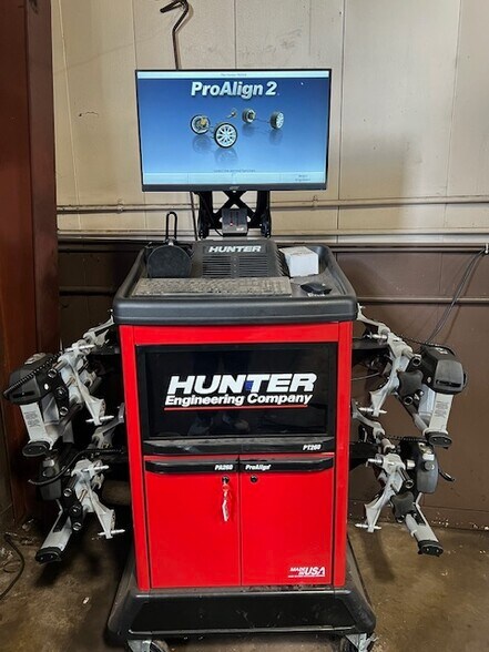 More Photos Of 202 N High St, Mount Orab Auto Repair For Sale