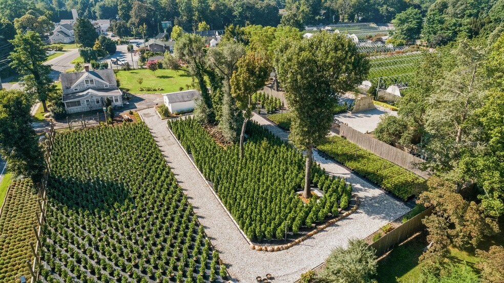 More Photos Of 185 N Country Rd, Mount Sinai Garden Center For Sale