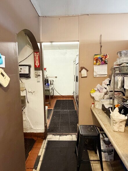 More Photos Of 3748 San Pablo Dam Rd, El Sobrante Restaurant For Lease