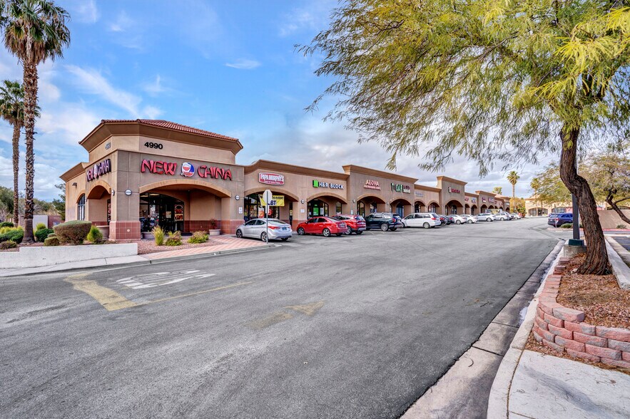 More Photos Of 4850-4950 W Craig Rd, Las Vegas Unknown For Lease
