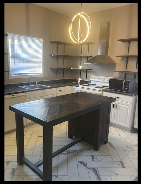 More Photos Of 228 E Washington St, Hagerstown Office Residential For Sale