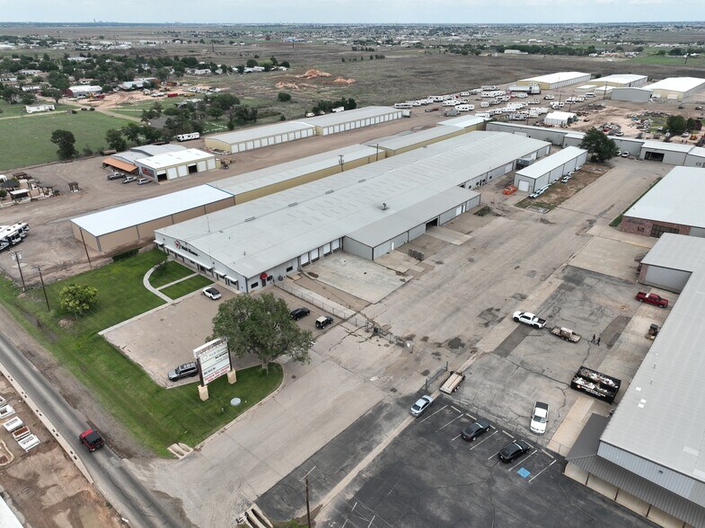 More Photos Of 14501 Interstate 27, Amarillo Warehouse For Lease