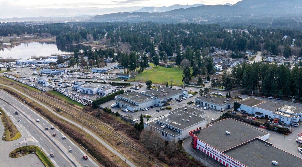 More Photos Of 4300 Wellington Rd, Nanaimo Flex For Sale