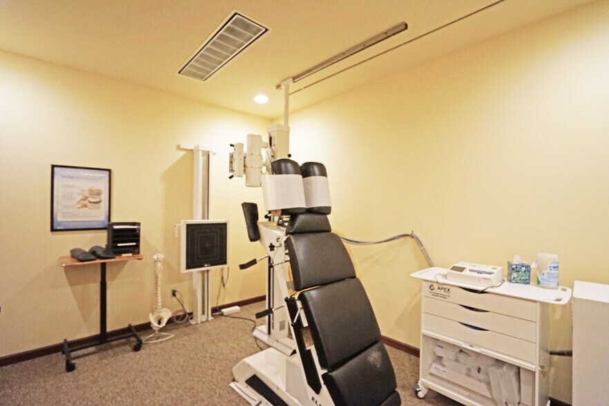 More Photos Of 3907 Creekside Loop, Yakima Office For Lease