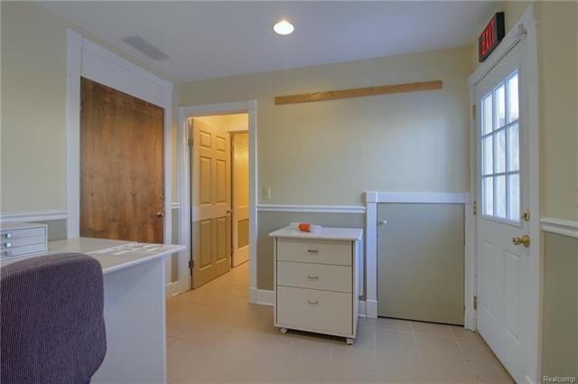 More Photos Of 256 S Water St, Marine City Storefront Retail Residential For Lease
