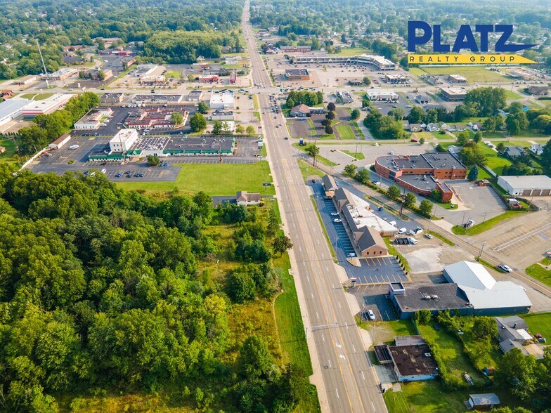More Photos Of 110 N Canfield Niles Rd, Youngstown Auto Repair For Sale