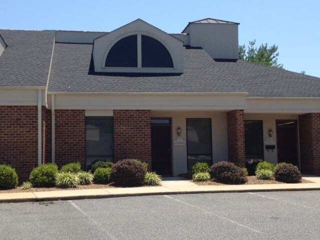 More Photos Of 7331 Timberlake Rd, Lynchburg Medical For Sale