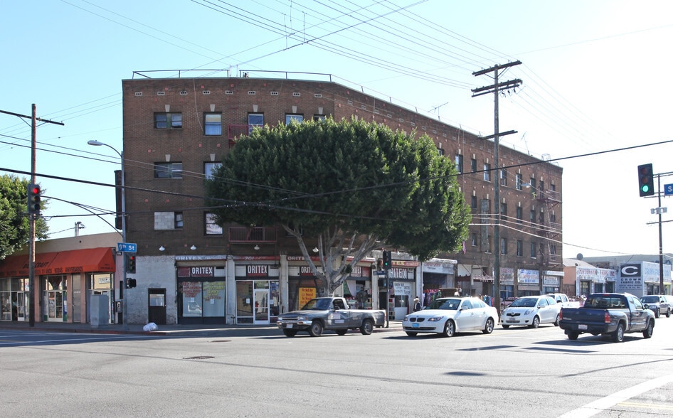 Primary Photo Of 705 E 9th St, Los Angeles Light Manufacturing For Sale