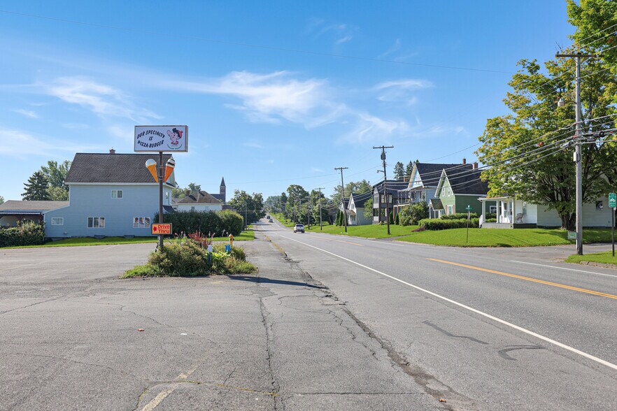 More Photos Of 232 Main St, Van Buren Restaurant For Sale