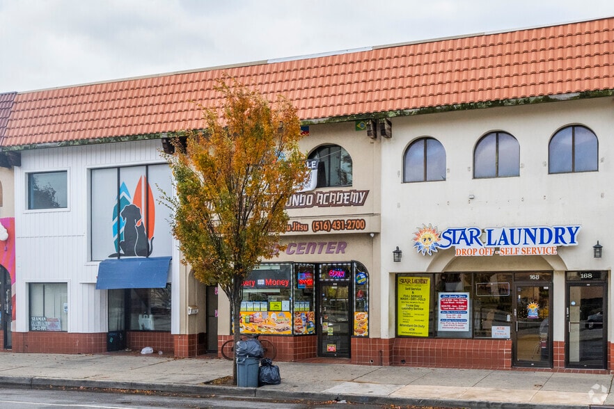 More Photos Of 166 W Park Ave, Long Beach Storefront Retail Office For Sale