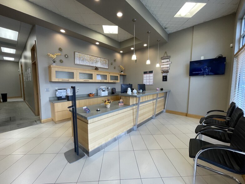 More Photos Of 1215 N 500 W, Provo Storefront For Lease