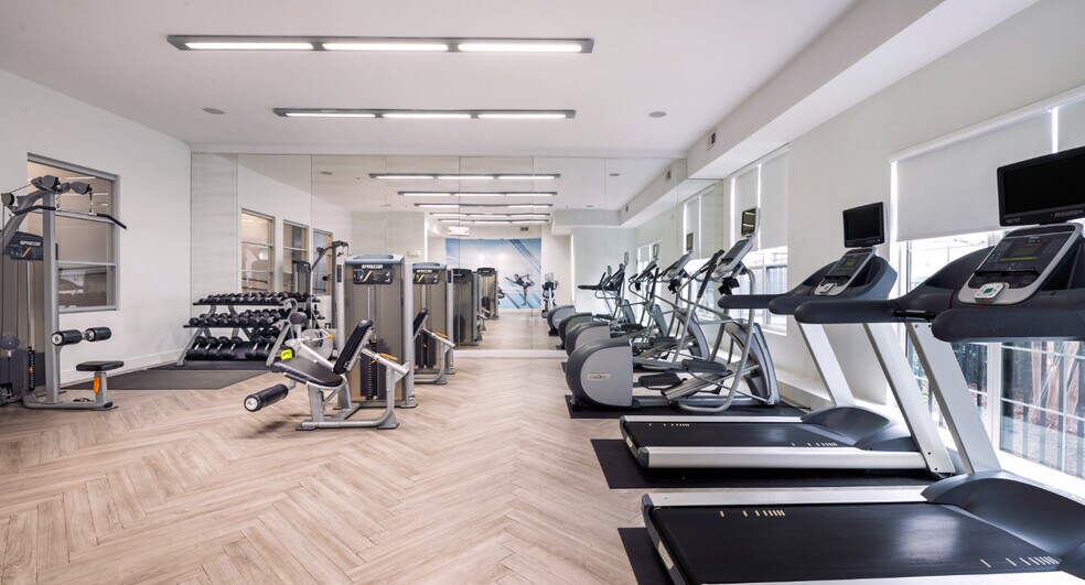 More Photos Of 2300 Washington Pl NE, Washington Apartments For Lease