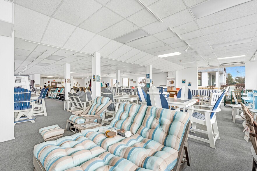 More Photos Of 2113 Rt-35, Oakhurst Freestanding For Sale