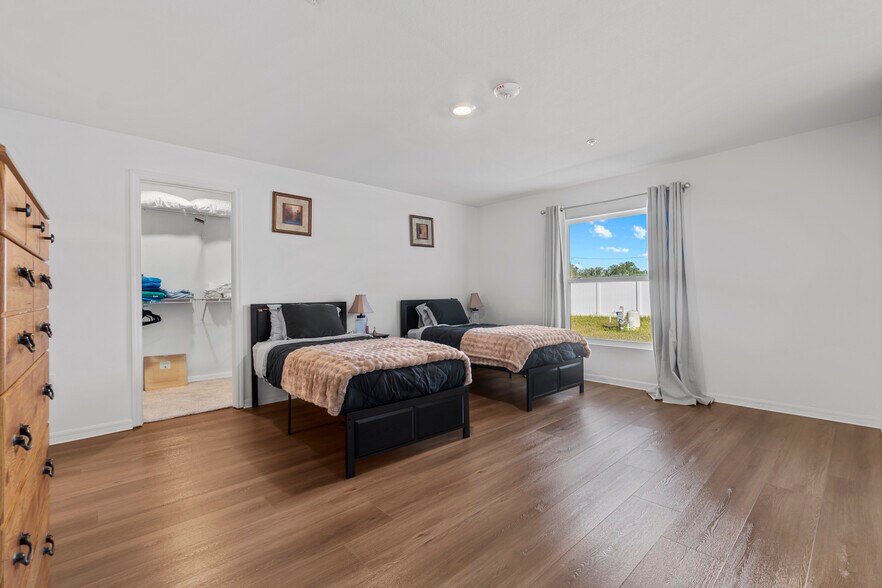 More Photos Of Licensed 6 Bed ALF, Ocala Healthcare For Sale