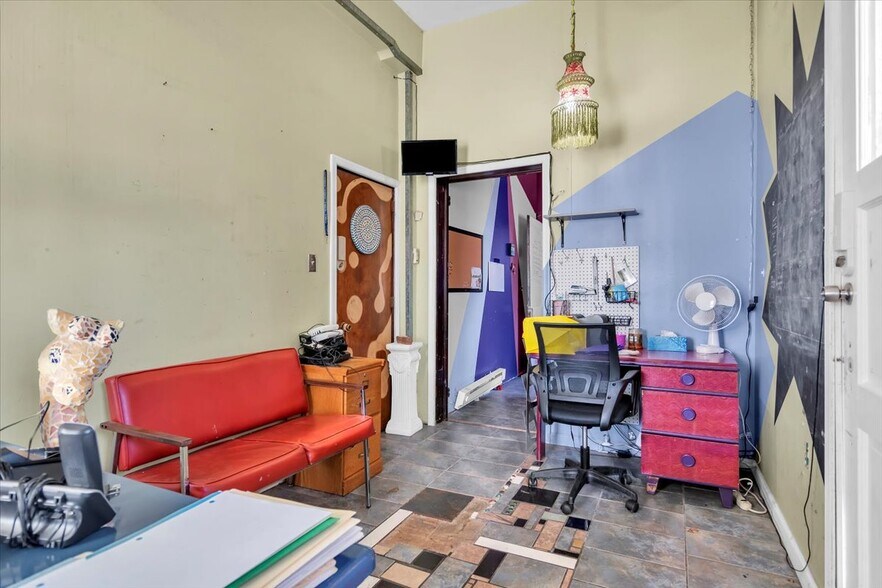 More Photos Of 2531 E Lehigh Ave, Philadelphia Storefront Retail Office For Sale