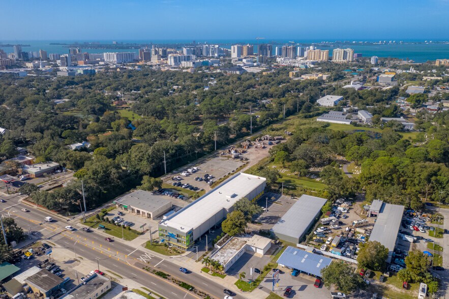 More Photos Of N Washington Blvd, Sarasota Land For Sale