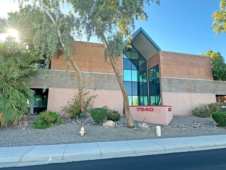 Primary Photo Of 7540 N 19th Ave, Phoenix Office For Sale