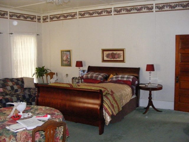 More Photos Of 306 W Aspen Ave, Crosbyton Hotel For Sale