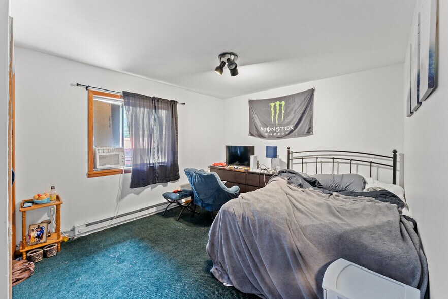 More Photos Of 2582 State Highway 7, Bainbridge Restaurant For Sale