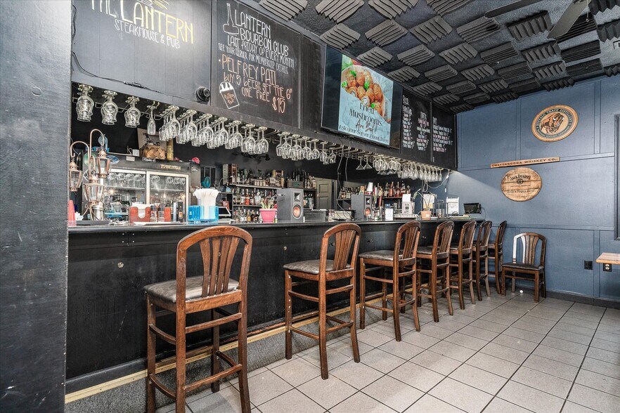 More Photos Of 78 Chestnut Hill Rd, Crossville Freestanding For Sale