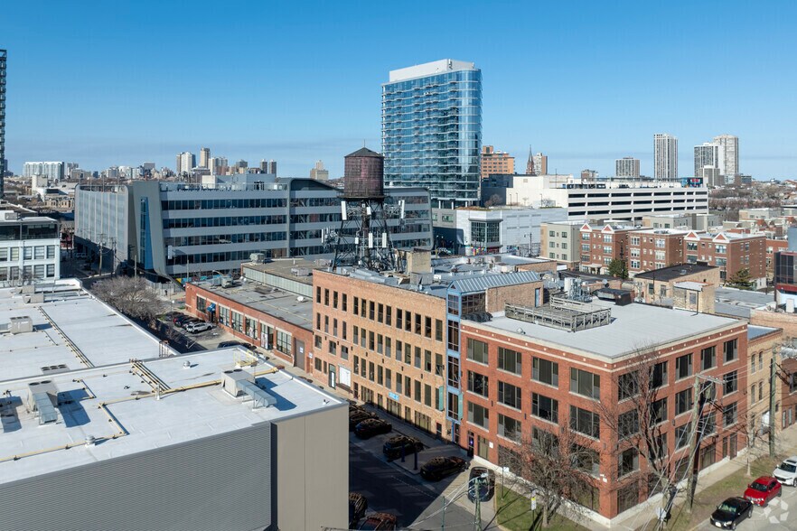 More Photos Of 1415 N Dayton St, Chicago Loft Creative Space For Lease